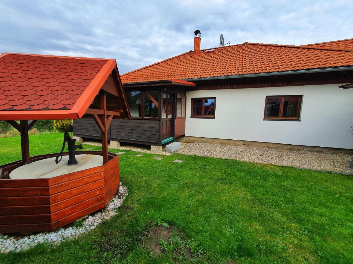 Domek Cisarsky Villa Sluknov Exterior photo